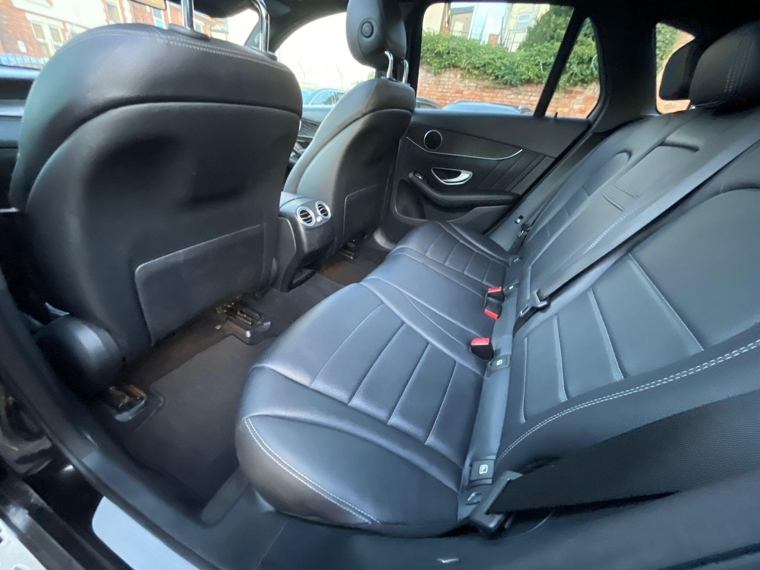 Used Mercedes-Benz GLC 2015 for sale - 76607945: Photo 29