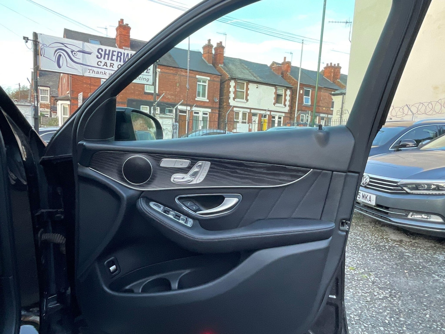 Used Mercedes-Benz GLC 2015 for sale - 76607945: Photo 36