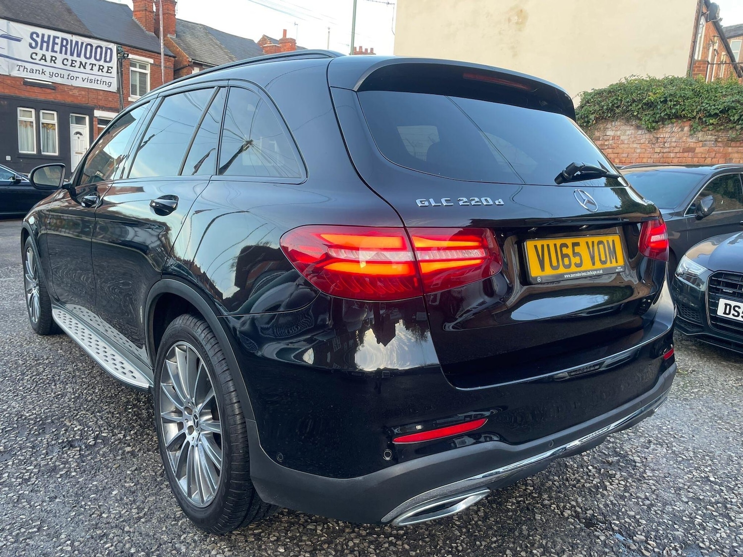 Used Mercedes-Benz GLC 2015 for sale - 76607945: Photo 4