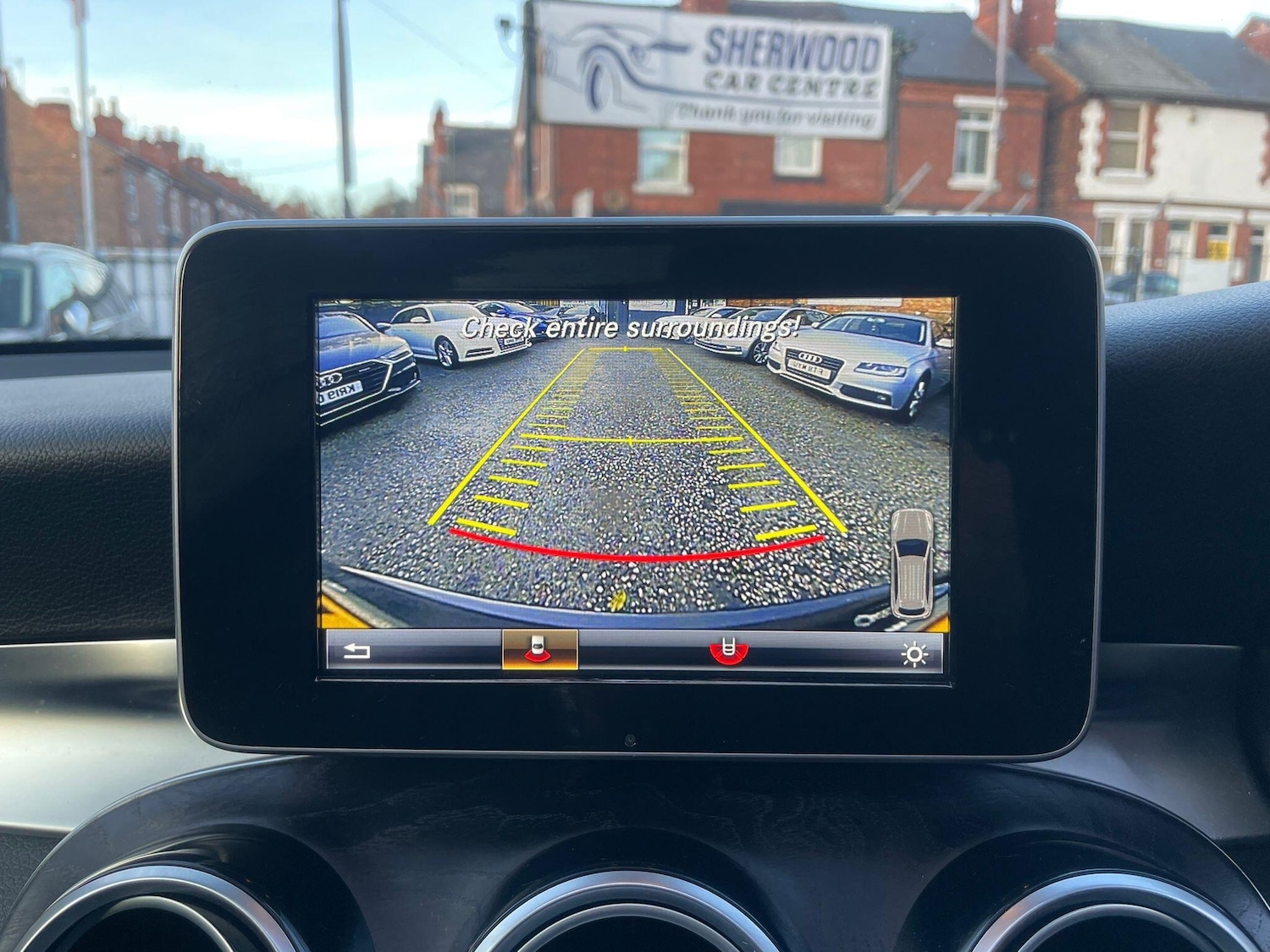 Used Mercedes-Benz GLC 2015 for sale - 76607945: Photo 41