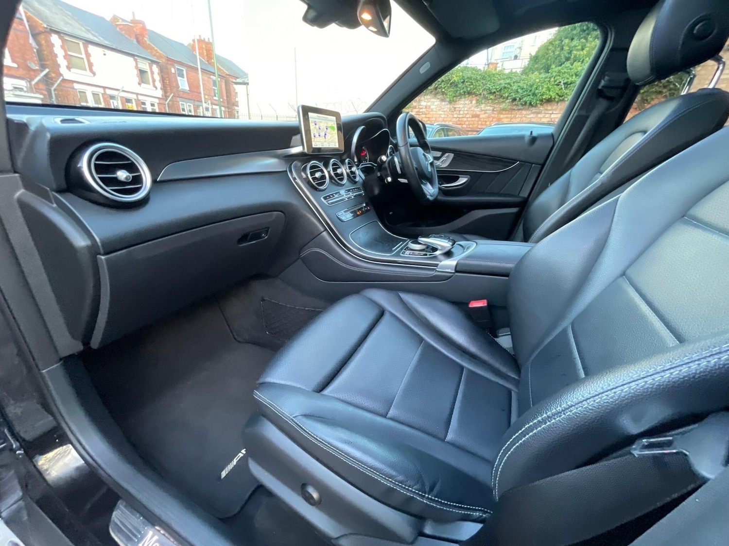 Used Mercedes-Benz GLC 2015 for sale - 76607945: Photo 48