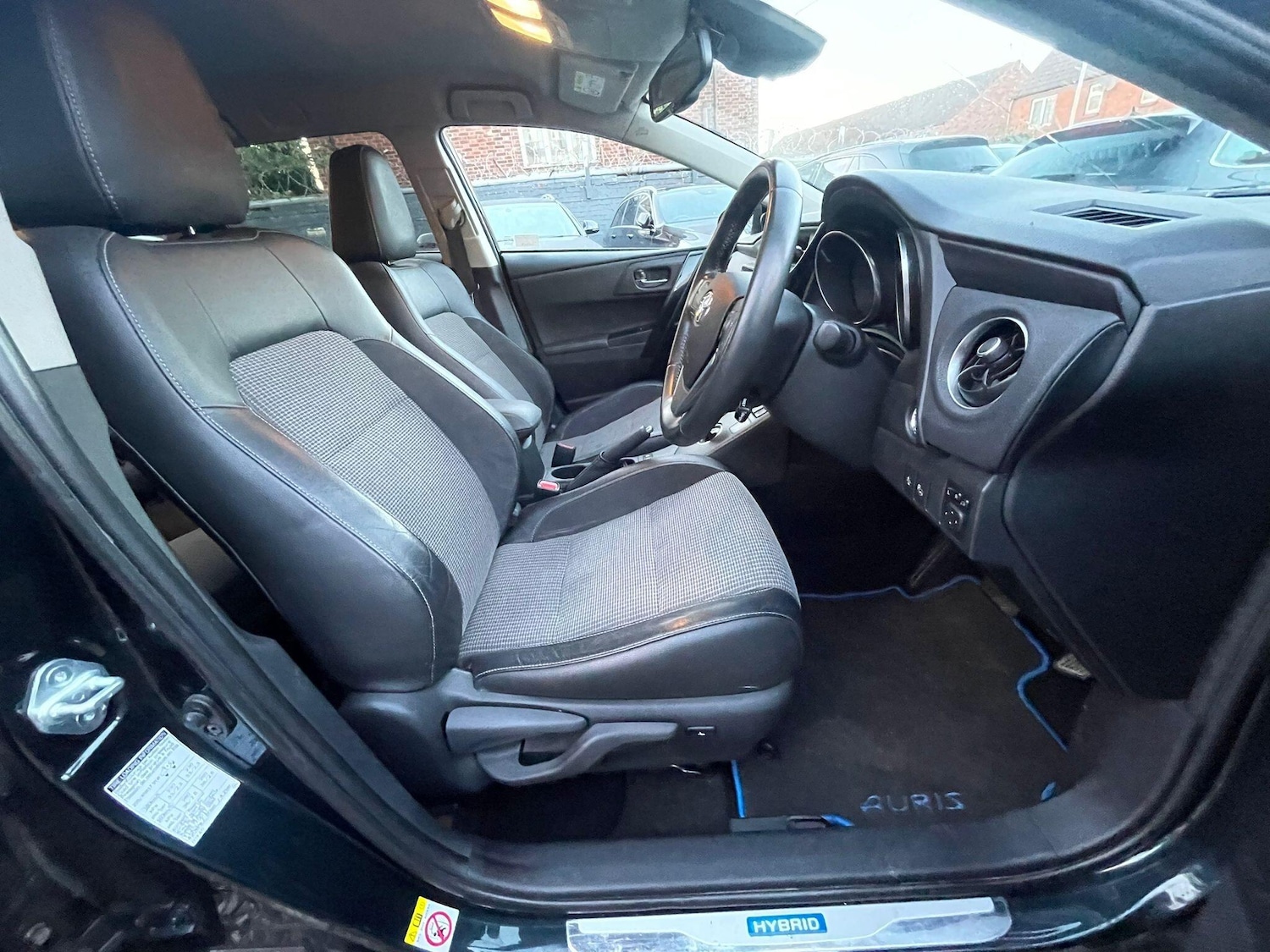 Used Toyota Auris 2016 for sale - 76701559: Photo 21