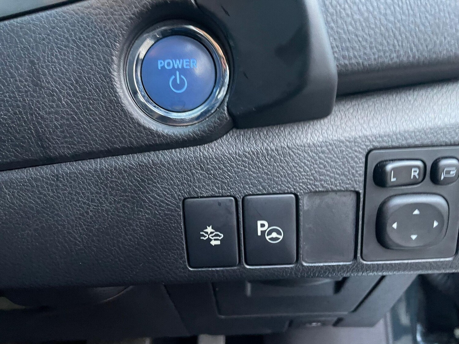 Used Toyota Auris 2016 for sale - 76701559: Photo 31