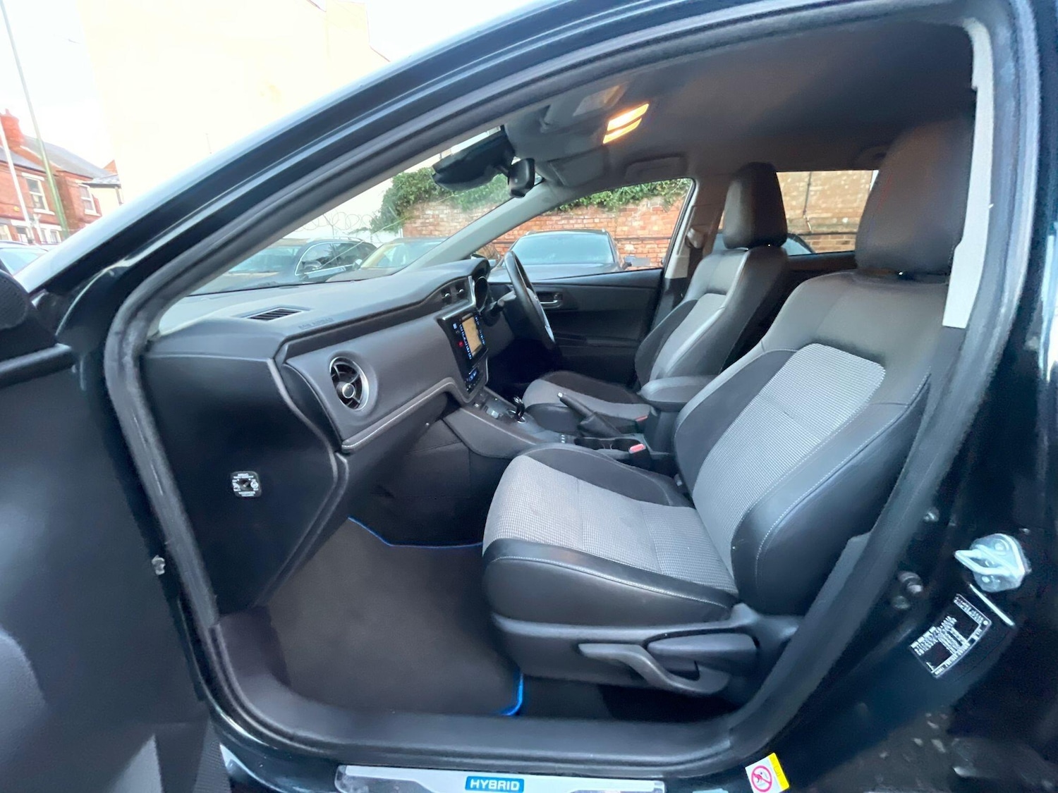 Used Toyota Auris 2016 for sale - 76701559: Photo 41