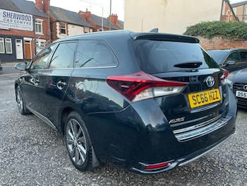 Used Toyota Auris 2016 for sale - 76701559: Photo