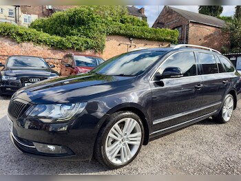 Used Skoda Superb 2013 for sale - 75916187: Photo
