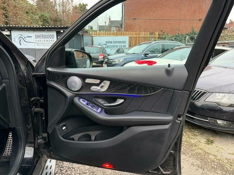 Used Mercedes-Benz GLC 2020 for sale - 76976355: Photo 76