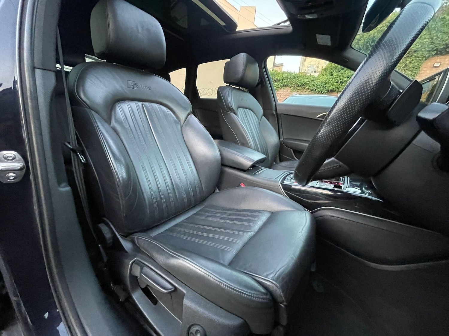 Vehicle 29