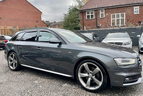 Used Audi A4 Avant 2014 for sale - 76200490: Photo 1