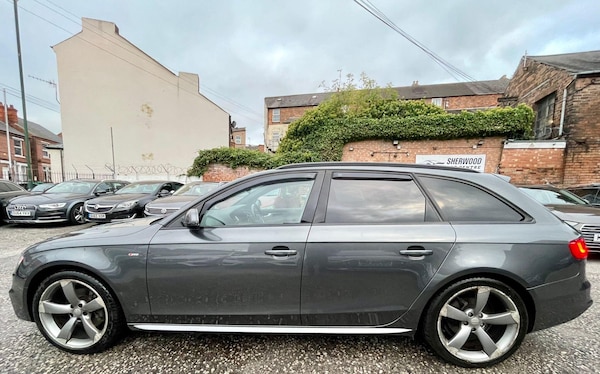 Used Audi A4 Avant 2014 for sale - 76200490: Photo 9