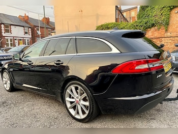 Used Jaguar XF 2013 for sale - 75914955: Photo