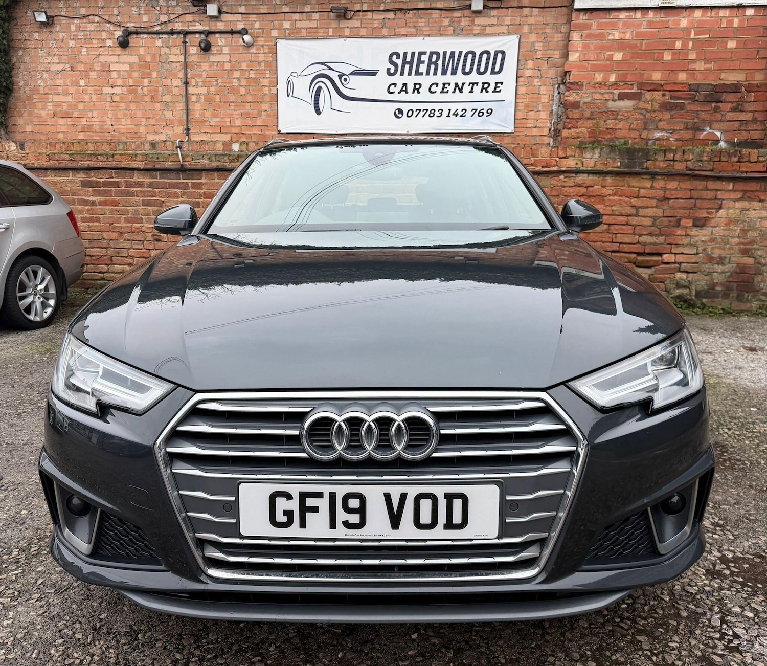 Used Audi A4 Avant 2019 for sale - 77057156: Photo 2