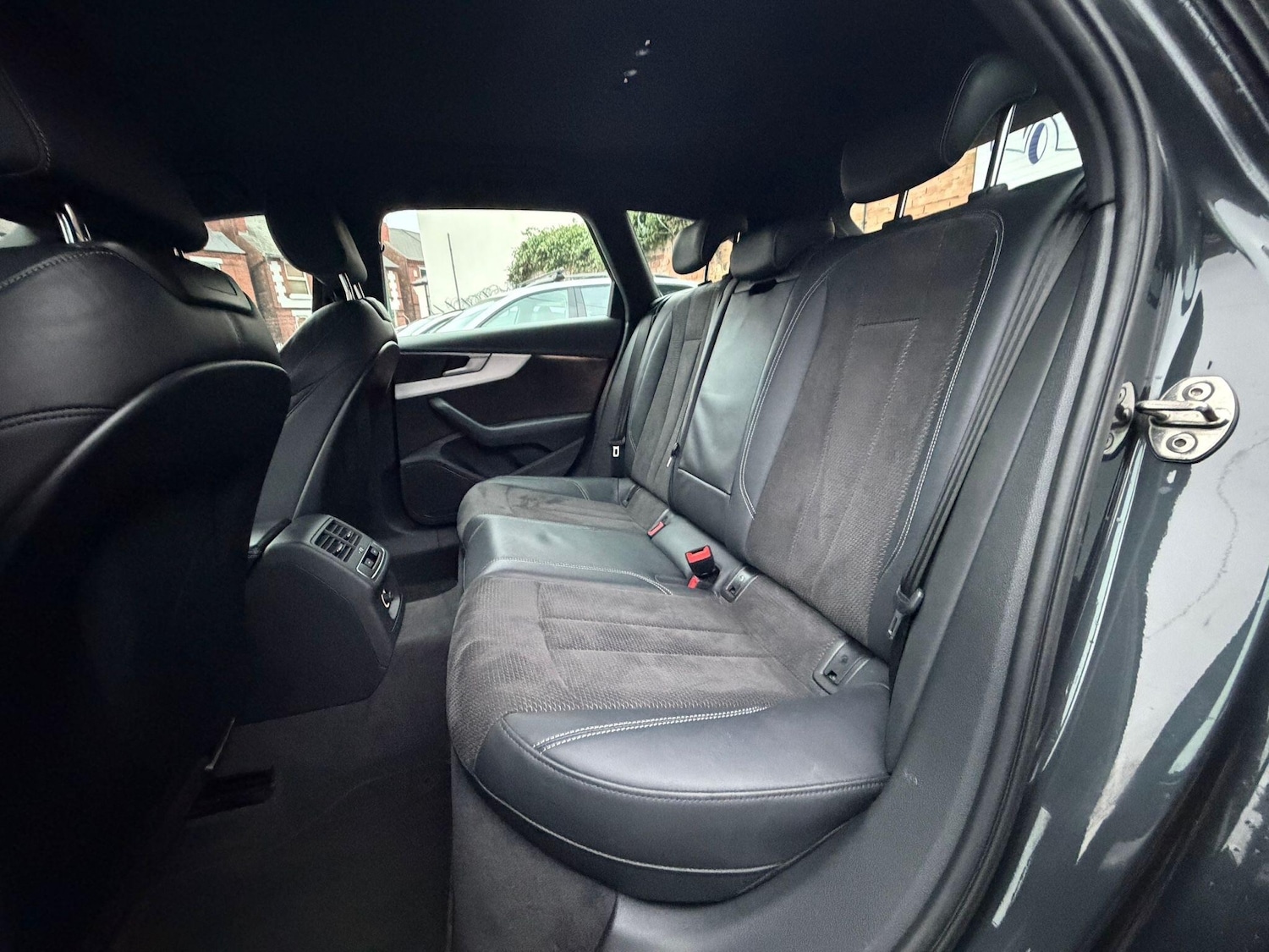 Used Audi A4 Avant 2019 for sale - 77057156: Photo 42