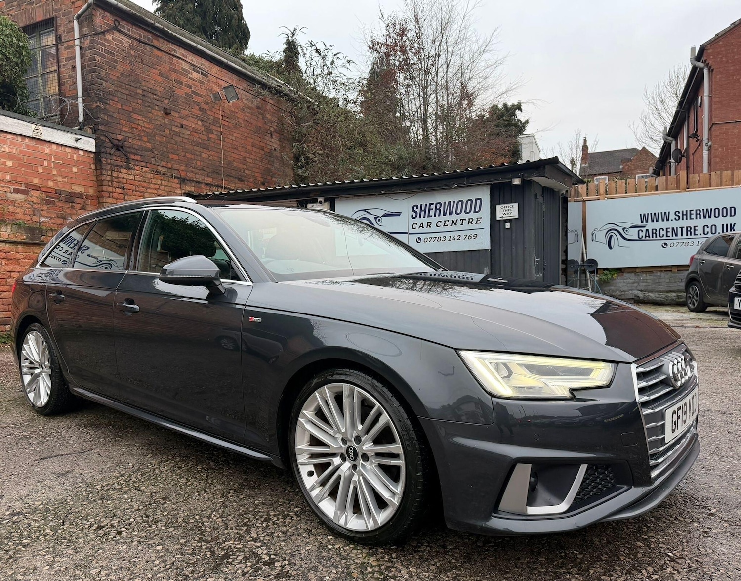 Used Audi A4 Avant 2019 for sale - 77057156: Photo 5