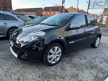 Used Renault Clio 2010 for sale - 77054027: Photo