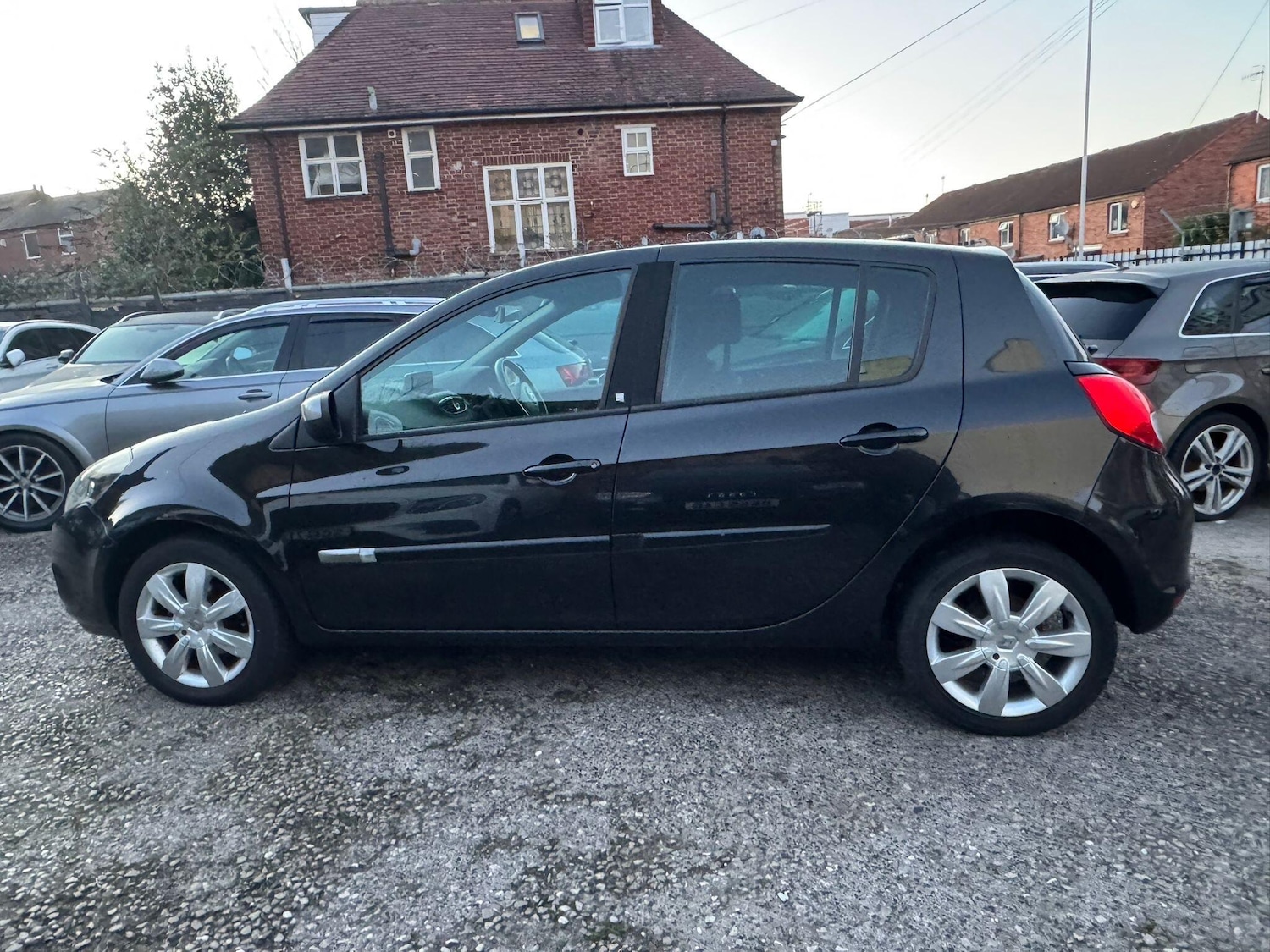 Used Renault Clio 2010 for sale - 77054027: Photo 6