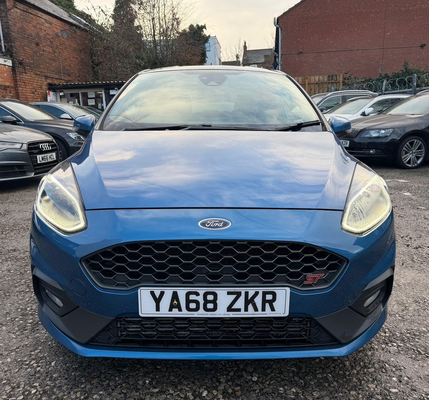 Used Ford Fiesta 2018 for sale - 77174684: Photo 2