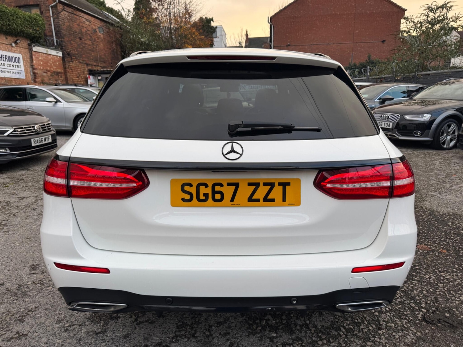 Used Mercedes-Benz E Class 2017 for sale - 76701455: Photo 13