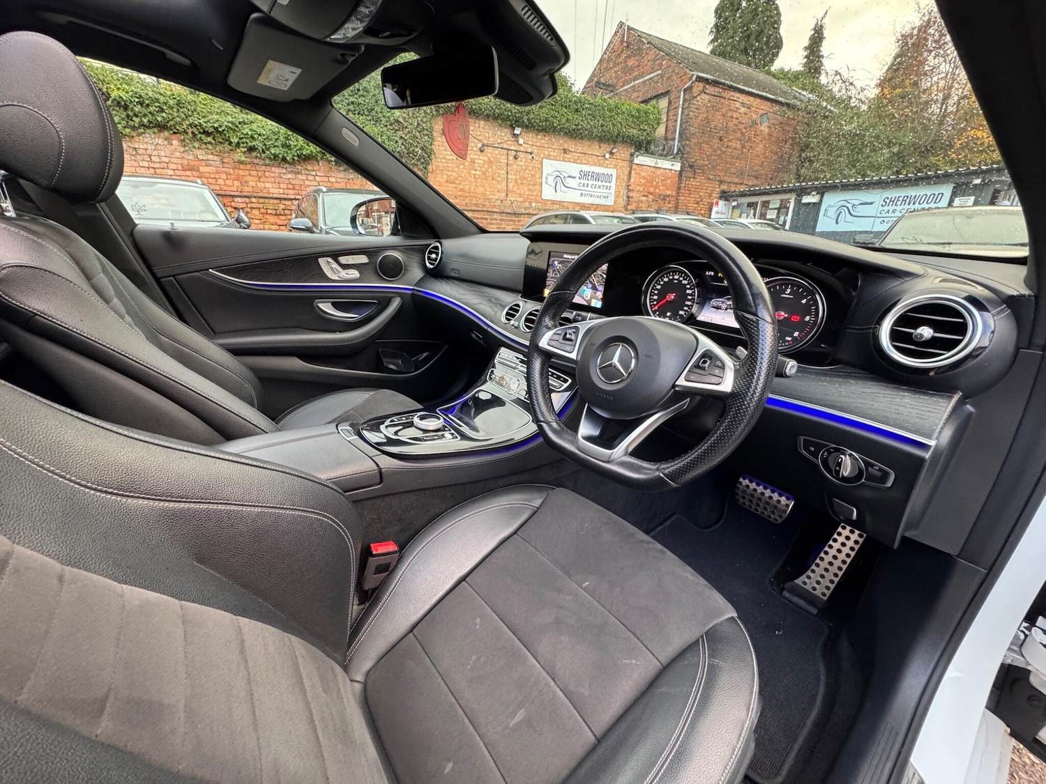 Used Mercedes-Benz E Class 2017 for sale - 76701455: Photo 24