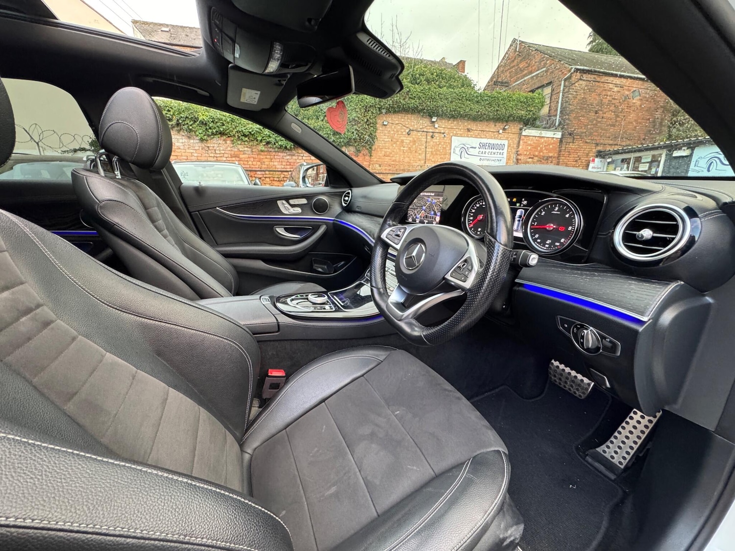 Used Mercedes-Benz E Class 2017 for sale - 76701455: Photo 26