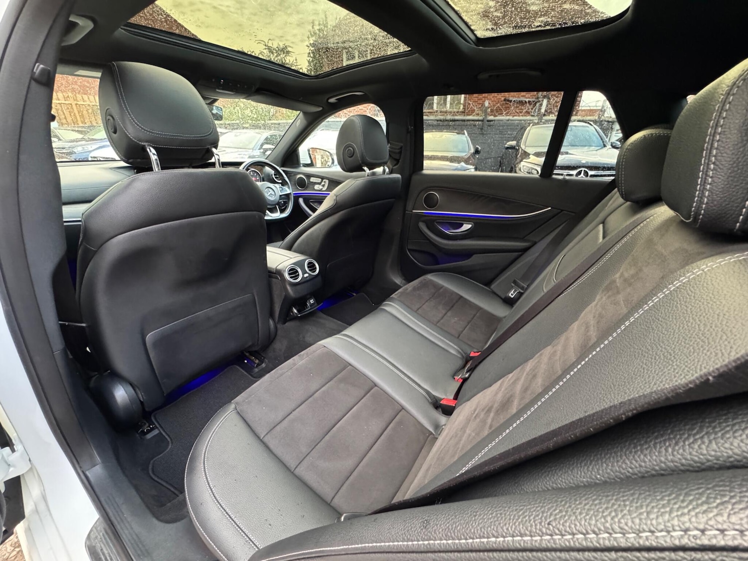 Used Mercedes-Benz E Class 2017 for sale - 76701455: Photo 28