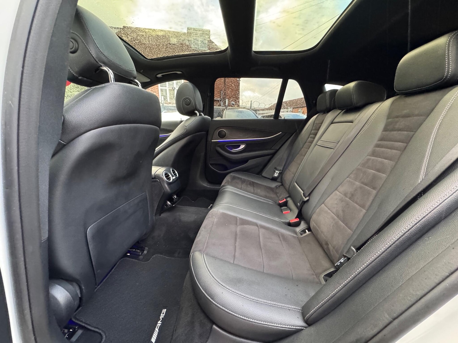 Used Mercedes-Benz E Class 2017 for sale - 76701455: Photo 29