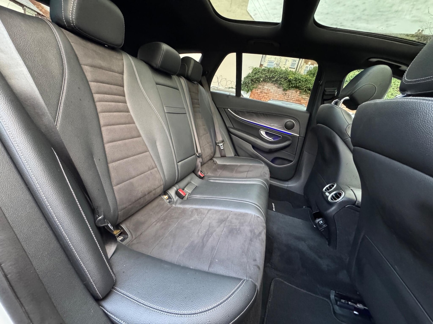 Used Mercedes-Benz E Class 2017 for sale - 76701455: Photo 35