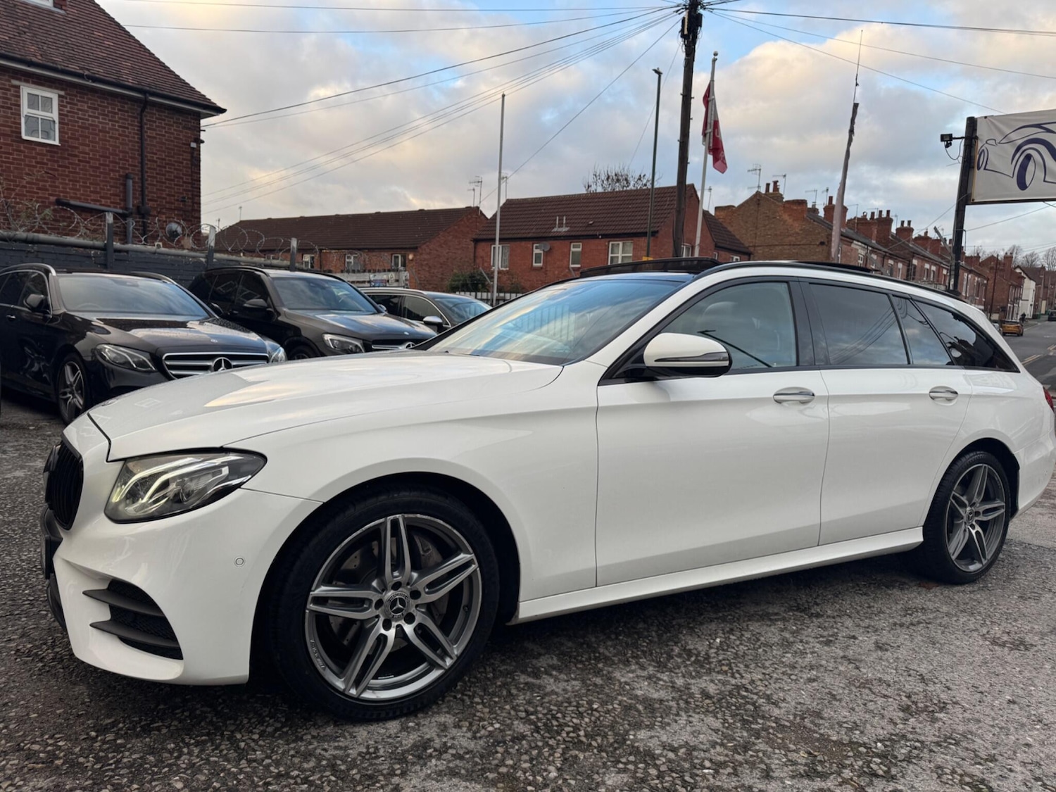 Used Mercedes-Benz E Class 2017 for sale - 76701455: Photo 7