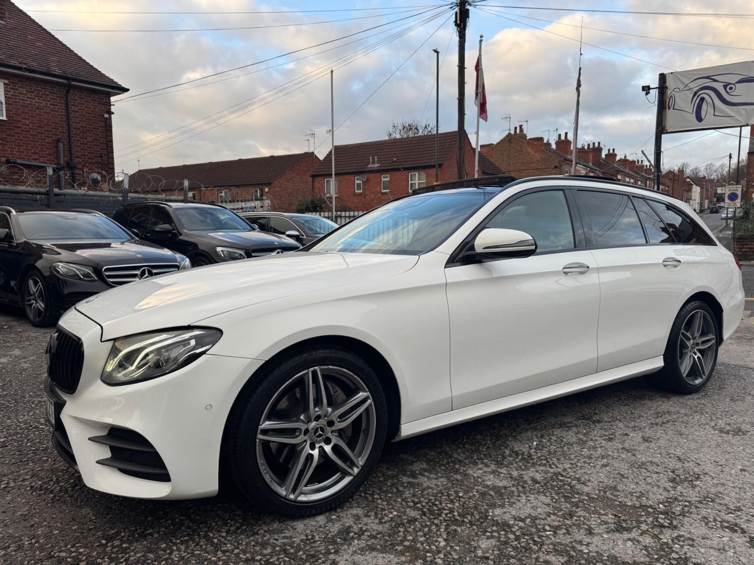 Used Mercedes-Benz E Class 2017 for sale - 76701455: Photo 8