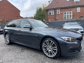 Used BMW 3 Series 2015 for sale - 76315113: Photo