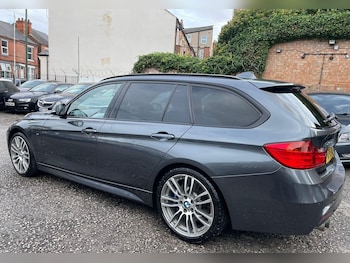 Used BMW 3 Series 2015 for sale - 76315113: Photo