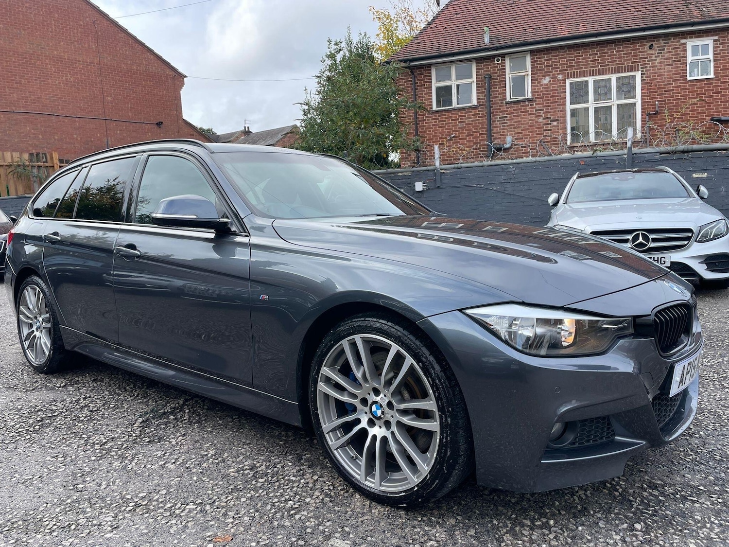 Used BMW 3 Series 2015 for sale - 76315113: Photo 5