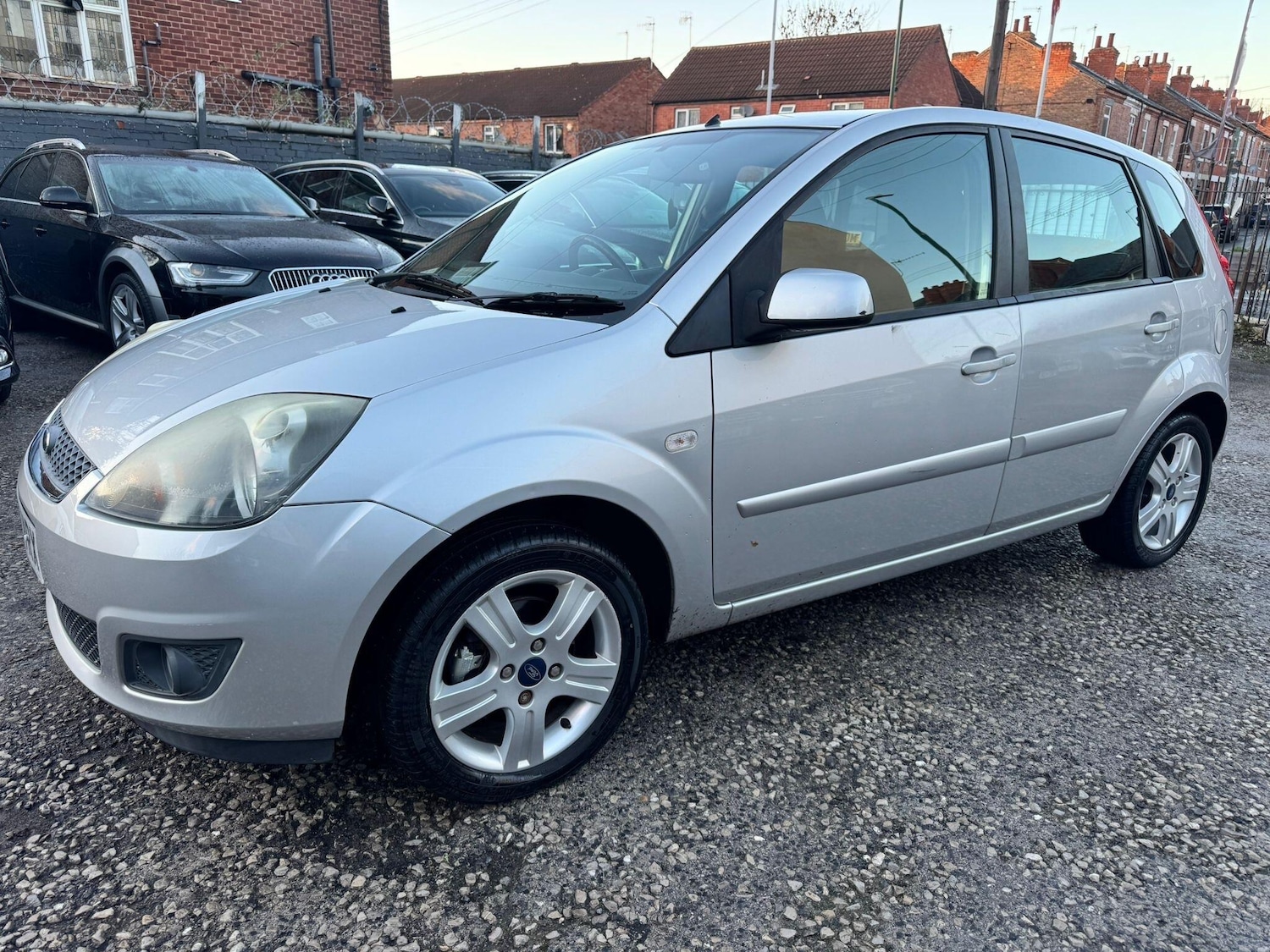 Used Ford Fiesta for sale - 76701491: Photo 4