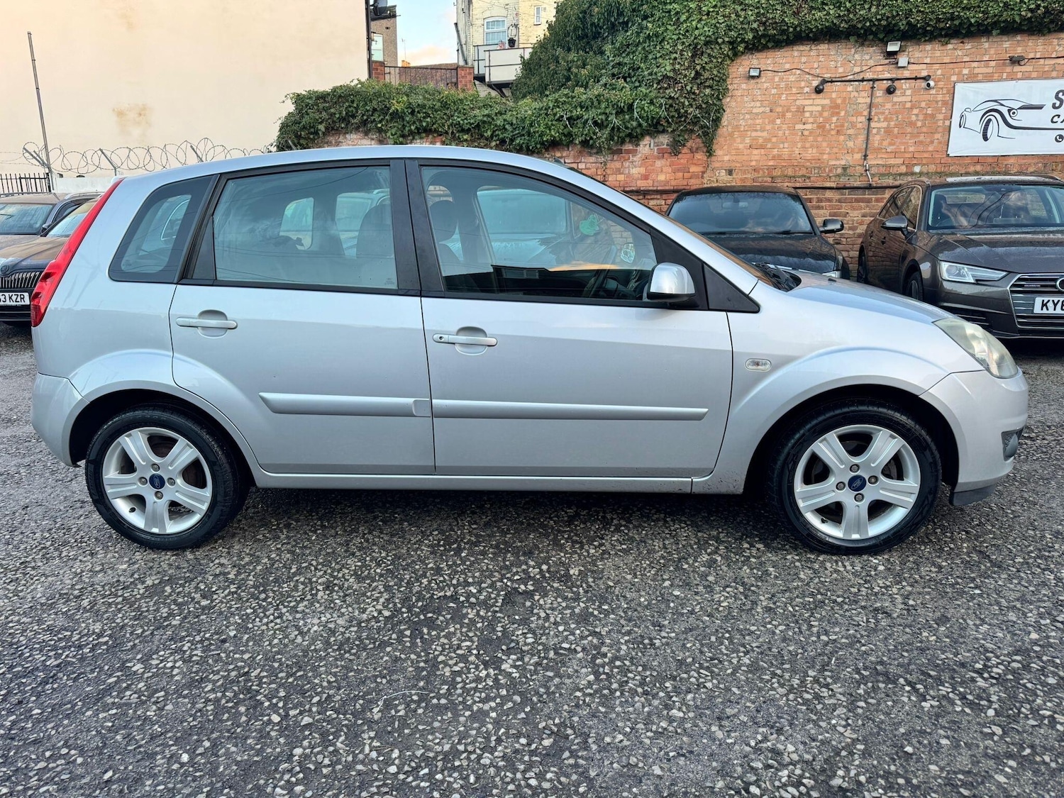 Used Ford Fiesta for sale - 76701491: Photo 7