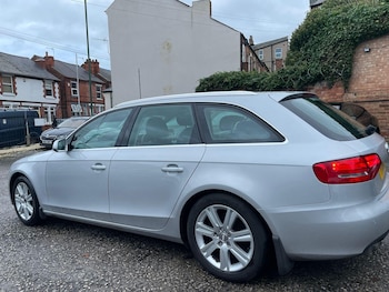 Used Audi A4 Avant 2011 for sale - 76521922: Photo