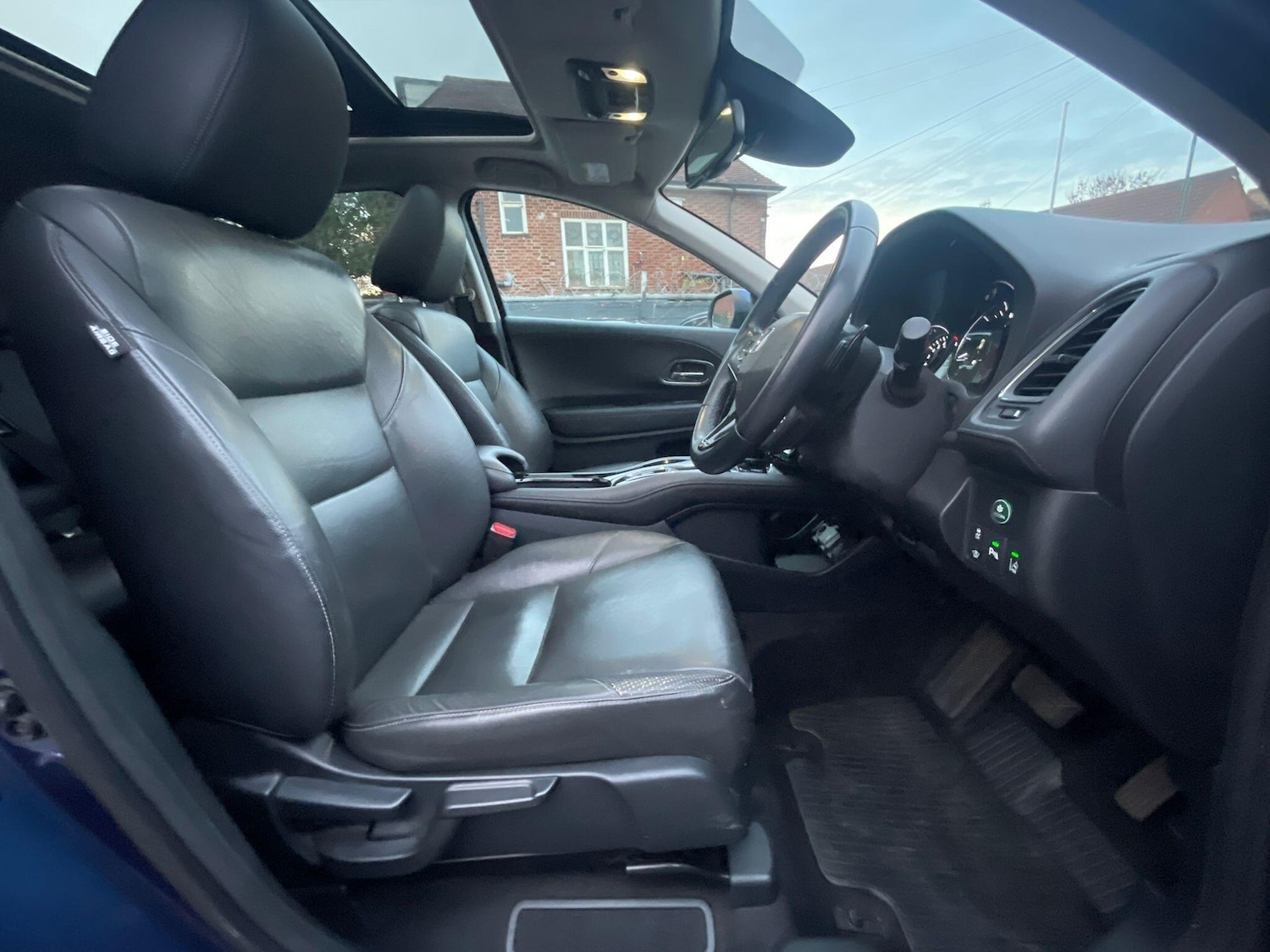 Used Honda HR-V 2015 for sale - 76607268: Photo 30