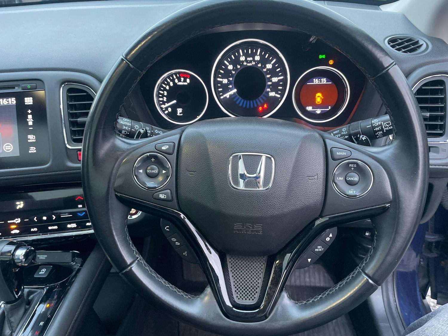 Used Honda HR-V 2015 for sale - 76607268: Photo 50