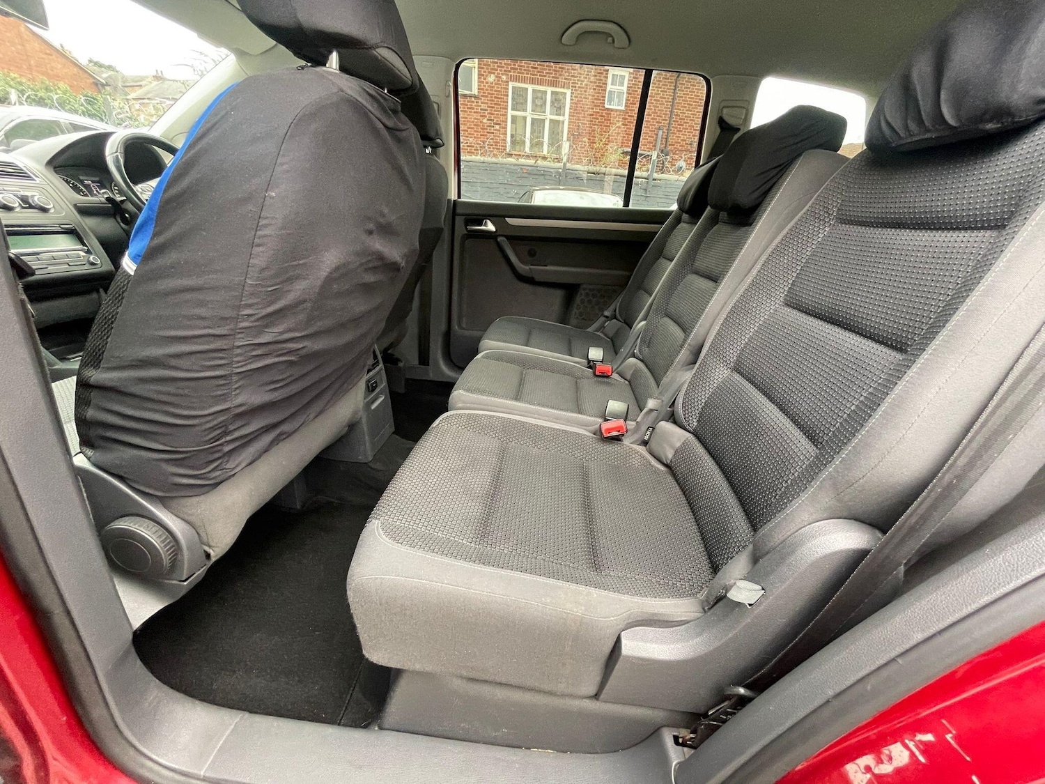 Used Volkswagen Touran 2011 for sale - 76702220: Photo 22