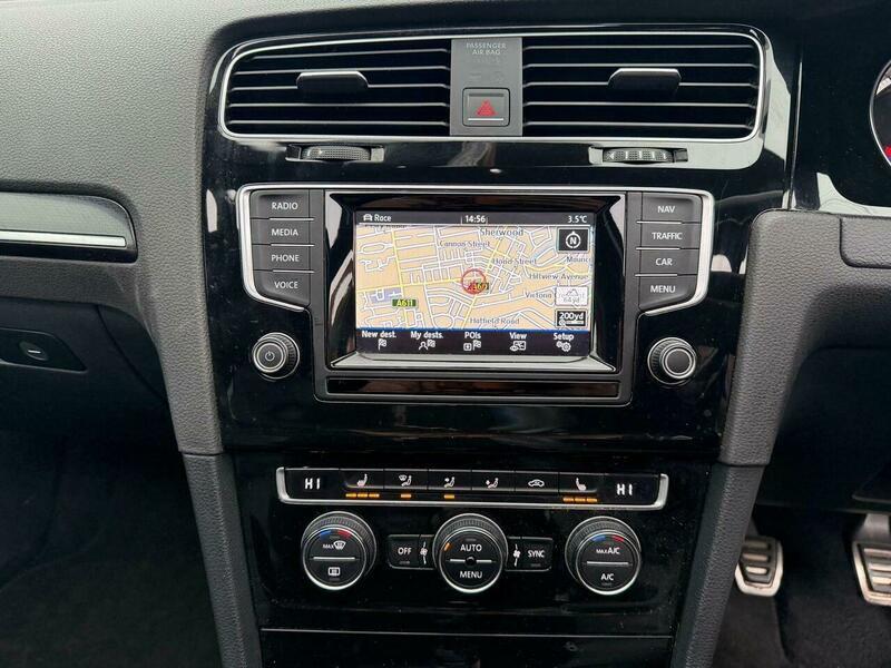 Used Volkswagen Golf 2015 for sale - 77119845: Photo 34