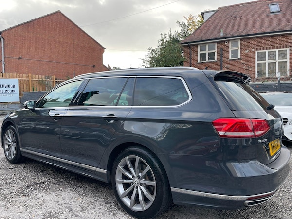 Used Volkswagen Passat 2017 for sale - 76151133: Photo 11