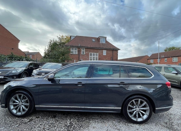 Used Volkswagen Passat 2017 for sale - 76151133: Photo 12