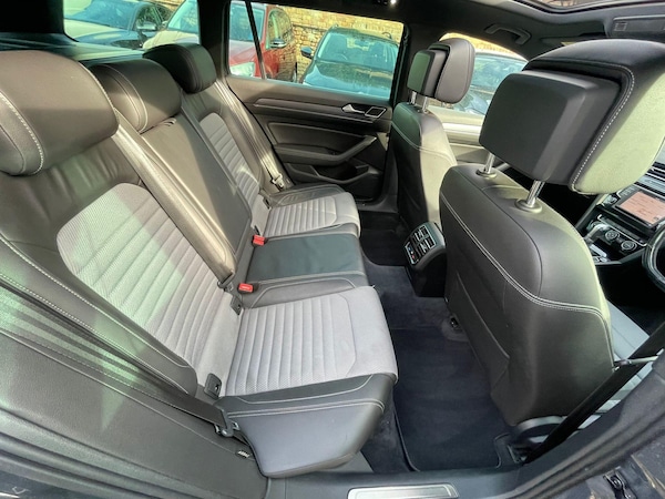 Used Volkswagen Passat 2017 for sale - 76151133: Photo 31