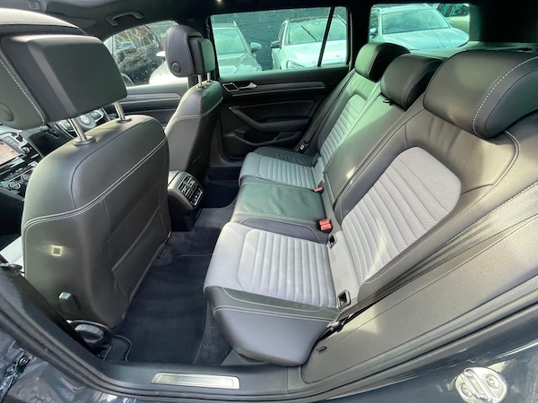 Used Volkswagen Passat 2017 for sale - 76151133: Photo 38