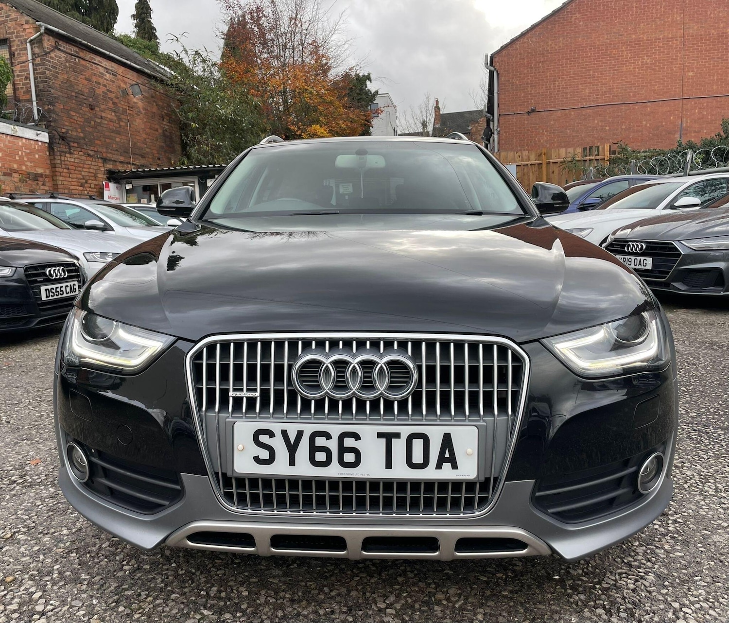 Used Audi A4 Allroad 2016 for sale - 76701987: Photo 2