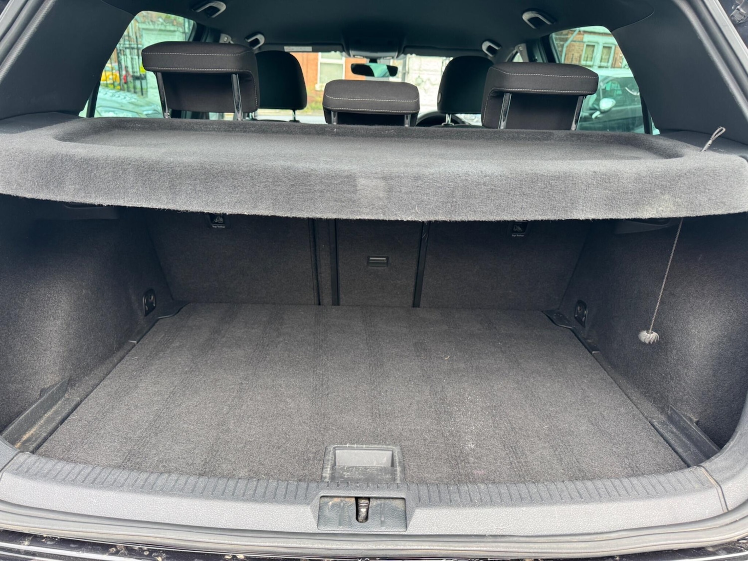 Used Volkswagen Golf 2017 for sale - 76360696: Photo 25