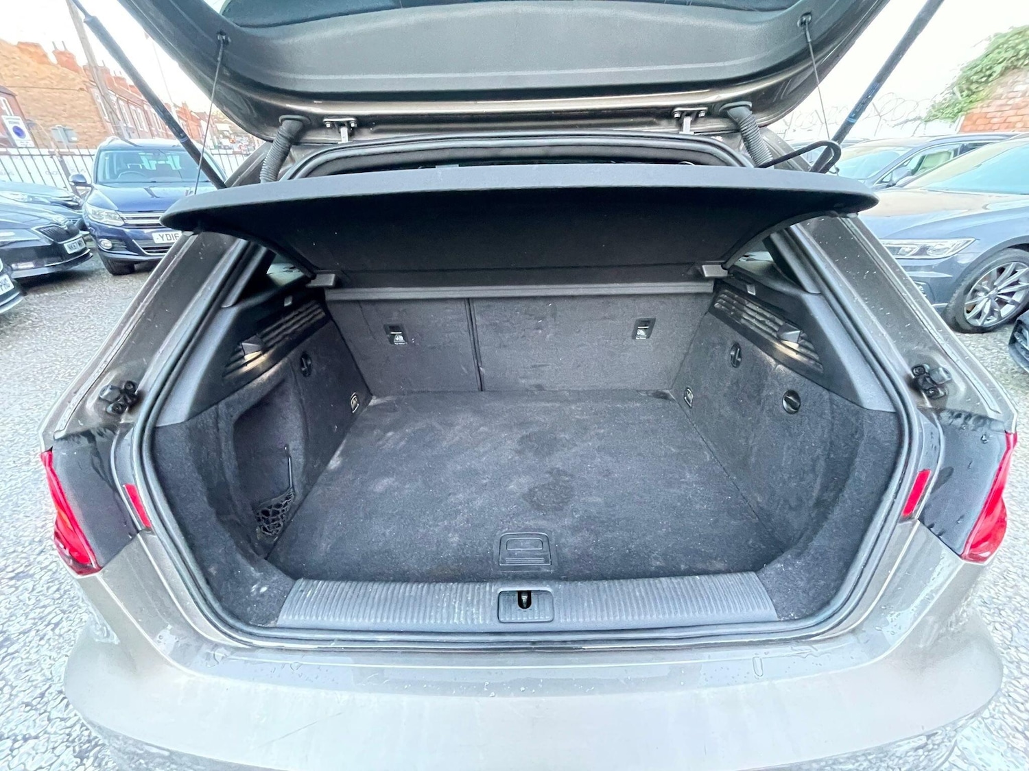 Used Audi A3 2014 for sale - 76742500: Photo 44