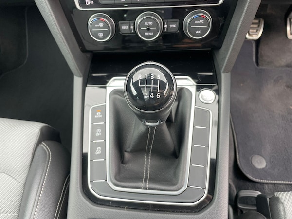 Used Volkswagen Passat 2016 for sale - 76326250: Photo 26