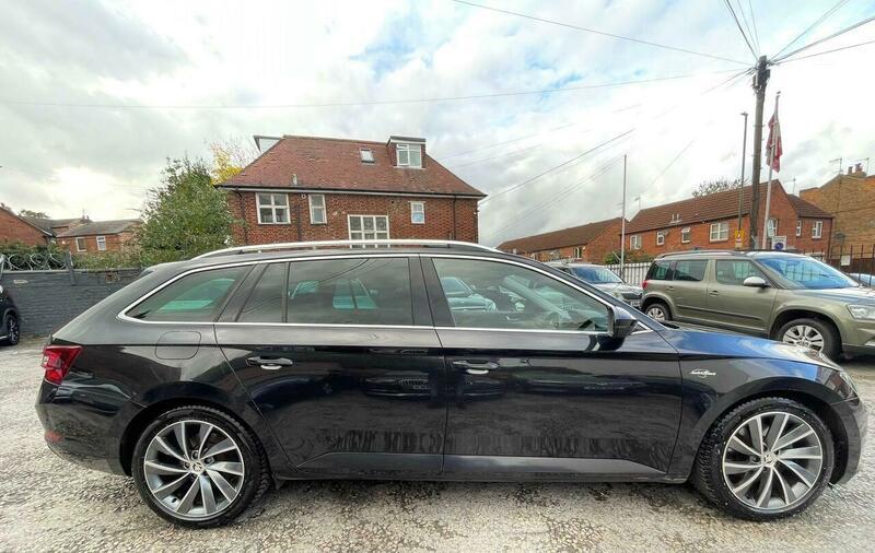 Used Skoda Superb 2017 for sale - 76997215: Photo 12