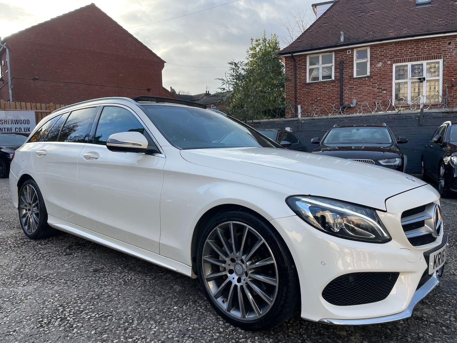 Used Mercedes-Benz C Class for sale - 76701111: Photo 1