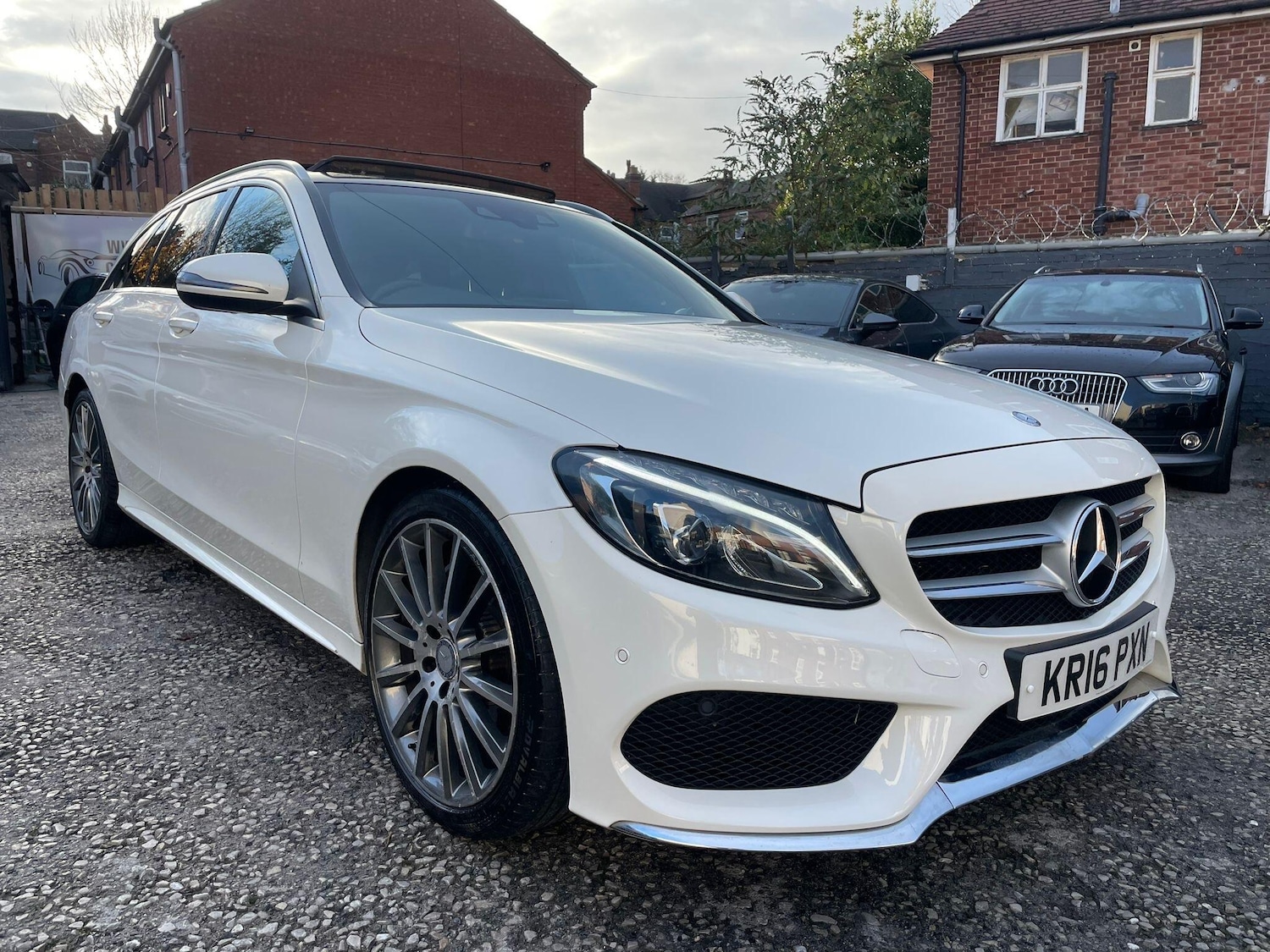 Used Mercedes-Benz C Class for sale - 76701111: Photo 7